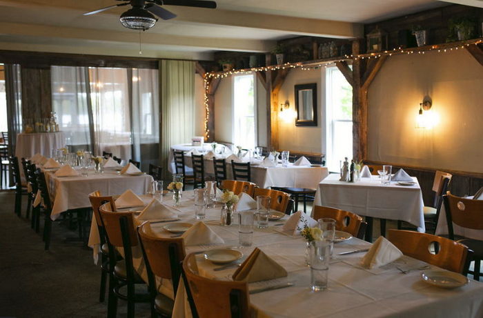 Clifford Lake Inn (Clifford Lake Hotel) - From Website (newer photo)